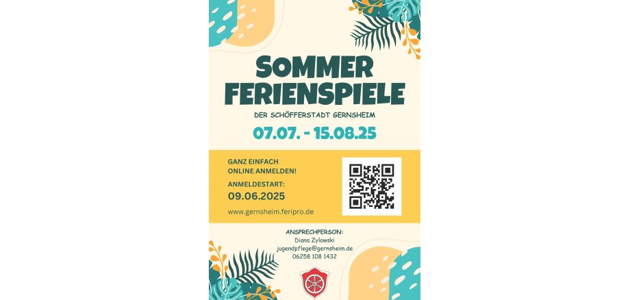 Flyer über die städtischen Sommerferienspiele 2025 mit Datum, Anmelde-QR-Code und Ansprechpartnerin