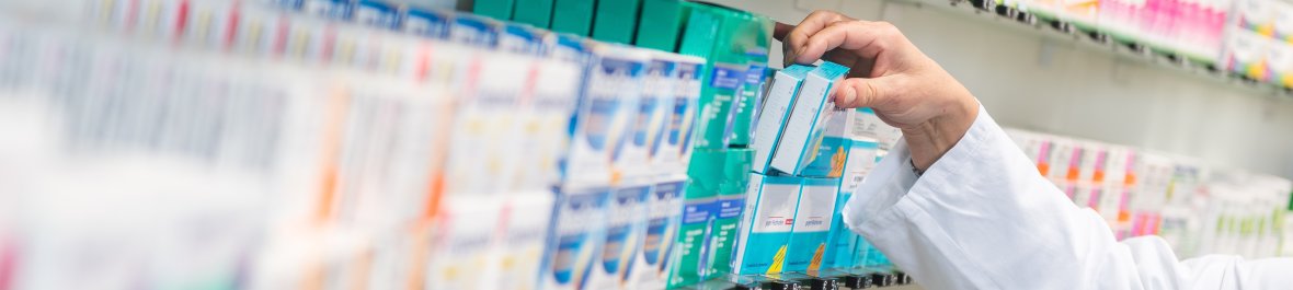 Medikamente in einer Apotheke Medikamente in einer Apotheke