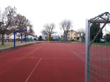 Bolzplatz mit Basketballkörben und in Allmendfeld.