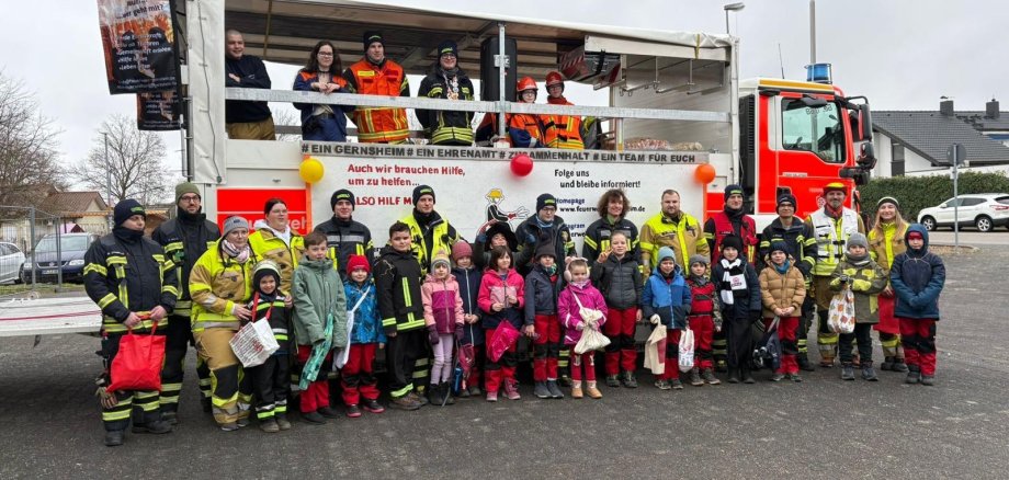 Die Fastnachts-Crew der Feuerwehr Gernsheim.