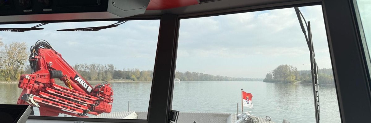 Ausblick von der HLB Hecht auf den Rhein.