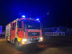 Unser HLF20 bei einer ausgelösten Brandmeldeanlage im Einsatz.