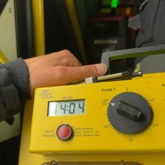 Atemschutzüberwachungstafel zur Dokumentation der eingesetzten Atemschutztrupps (Symbolbild).