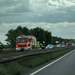 Verkehrsunfall auf der A67 in Fahrtrichtung Norden. Unser HLF20 ist vor Ort.