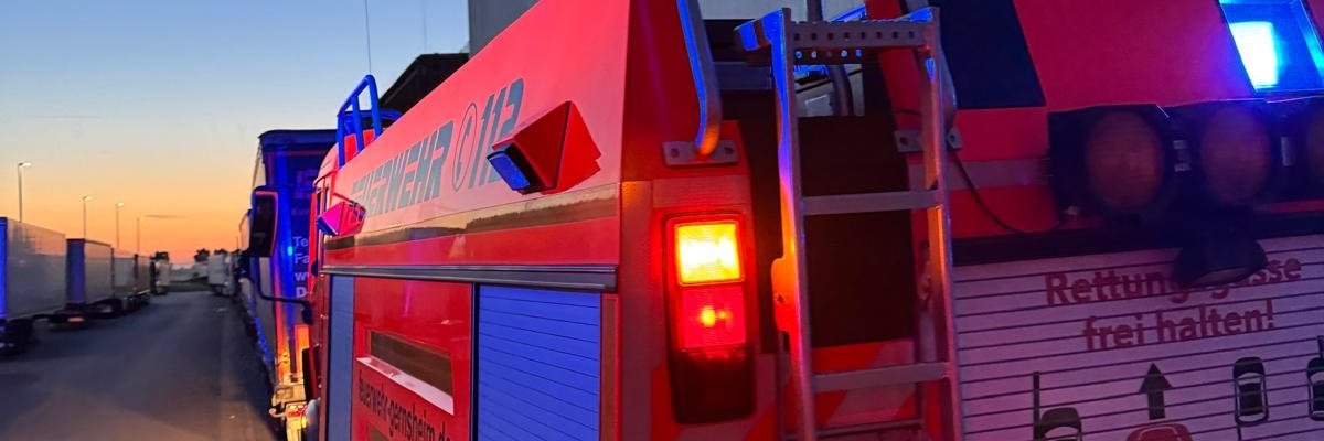 Unser TLF24/50 im Einsatz bei einer ausgelösten Brandmeldeanlage.