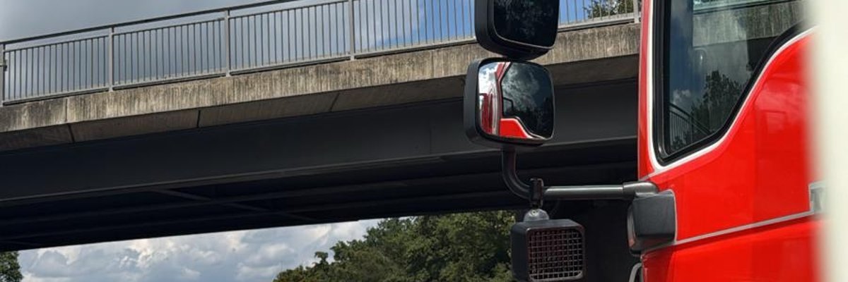 Unser ELW 1 sowie HLF20 bei einem Verkehrsunfall auf der A67 im Einsatz.